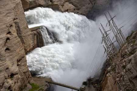 هشدار: مردم شهرها و روستاهای پایین دست باید از حریم رودخانه دز فاصله بگیرند